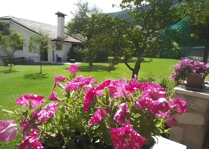 Gustet 5 - Prosecco Hills Holidays Lejlighed