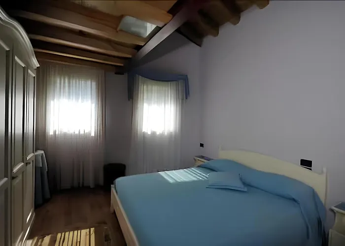 Gustet 5 - Prosecco Hills Holidays Apartmán